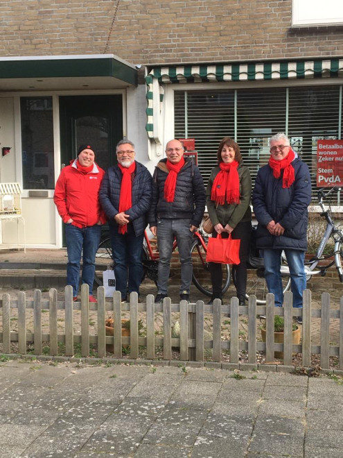 De eerste 5 PvdA’ers op campagne in Beverwijk